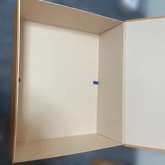LOUIS VUITTON ギフトボックス 空箱　リボン付きのサムネイル