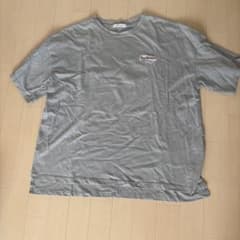グレー 半袖 Tシャツのサムネイル