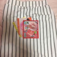 タイトスカートとパックセットのサムネイル