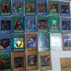 遊戯王 初期スーパーレア以上20枚以上 状態悪い2 - メルカリ