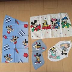 ミッキー ミニーなど ハギレのサムネイル
