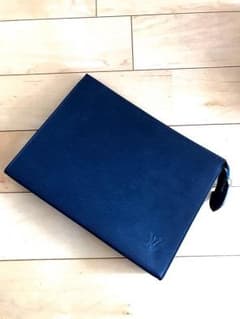 ルイヴィトン 新作クラッチバッグ 新品未使用品(#^.^#)のサムネイル