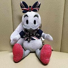 お値下げ。ディズニー デイジー ぬいぐるみストラップのサムネイル