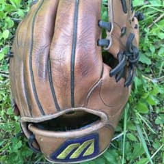 ミズノ 軟式野球グローブ ワールドウィン 中古 二塁手のサムネイル