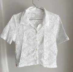 【美品】GU  レースシャツのサムネイル