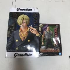 ワンピースフィギュアのサムネイル
