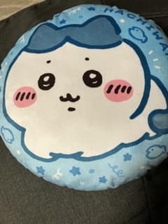 ちいかわ　クッションのサムネイル