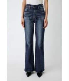 MOUSSY / MVS D/BLU FLARE デニム 26のサムネイル