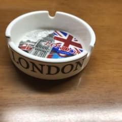 灰皿のサムネイル