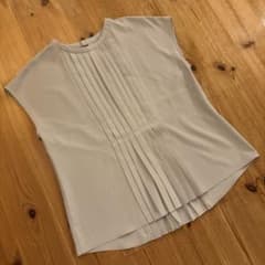 美品 グリーンレーベルリラクシング プリーツキリカエフレンスリーブ 