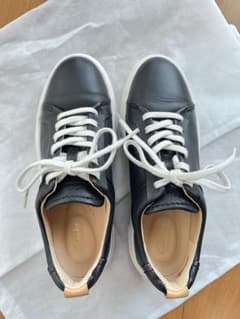 clarks レザー スニーカー1回のみ使用美品のサムネイル