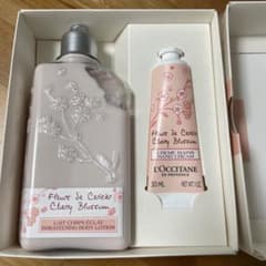 専用さまL'OCCITANE チェリーブロッサム クリーム&石鹸セットまとめ売り L'OCCITANE チェリーブロッサム ボディ＆ハンドセット - メルカリ