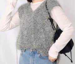 深Ｕメランジフェザーベストのサムネイル