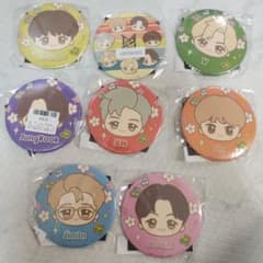 TinyTAN 캔 배지 8종 세트①