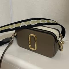 【美品】MARC JACOBS ショルダーバッグのサムネイル