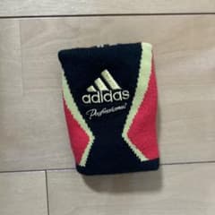 adidas Professional リストバンド - メルカリ