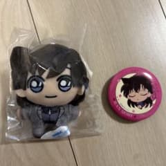 名探偵コナン 毛利蘭 ぬいぐるみ 缶バッジセット - メルカリ