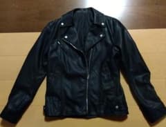 ブラック レザー ライダースジャケット合皮セール中のサムネイル