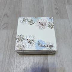 PAUL & JOE ギフトボックス 空箱のサムネイル