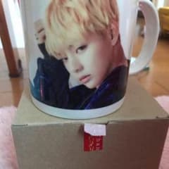 BTS テテ マグカップのサムネイル