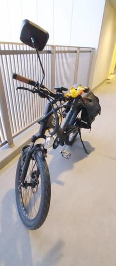 イギリス製 A2B電動アシスト自転車(Hybrid/24)のサムネイル