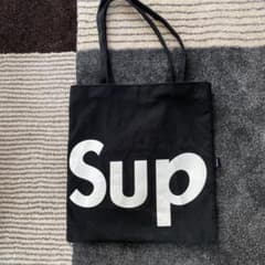 Supremeトートバッグのサムネイル