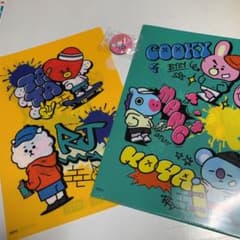 BTSくら寿司クリアファイル　缶バッチ　BT21のサムネイル