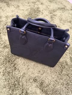 LOUIS VUITTON オンザゴー PM アンプラントのサムネイル