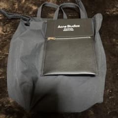 Acne Studios ブラックショルダーバッグ/トートバッグ - メルカリ