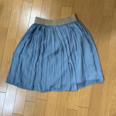 strawberry fields スカートのサムネイル