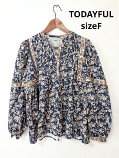 美品 TODAYFUL フラワープリントギャザーブラウス 花柄 ネイビー F