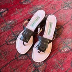 MANOLO BLAHNIK フリンジミュール 箱付きのサムネイル