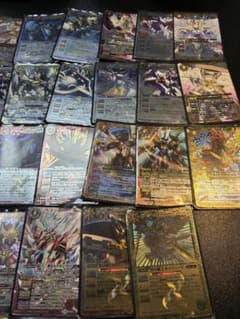 【引退品】バトスピ まとめ売り 32枚セット（烈の覇王セイリュービなど)のサムネイル