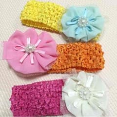 【新品】ベビー♡キッズ♡ヘアバンド♡のサムネイル