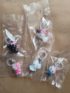 サンリオめじるしアクセサリー　ハローキティ アクリルキーホルダー 5個セットのサムネイル