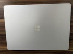Microsoft Surface Laptop2 シルバーのサムネイル