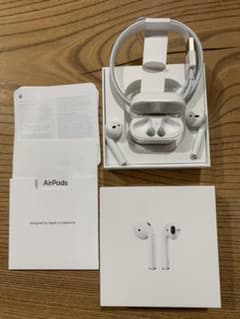 Apple AirPods 第2世代【美品】のサムネイル