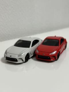 トミカ No.86 トヨタGR86 2台セットのサムネイル