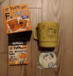 ハイキュー!! くじ スタッキングプラコップ 缶バッジ セット - メルカリ
