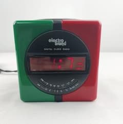 ヘッドフォン型　ラジオ　昭和レトロ ヘッドフォン型 ラジオ 昭和レトロ - メルカリ