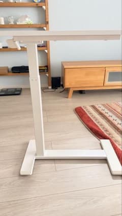 IKEA BOLLSIDAN ボッルシダン ラップトップスタンド, 68x36 - メルカリ