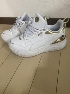 スニーカー　pumaのサムネイル