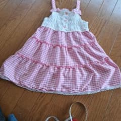 120.女の子ワンピースのサムネイル