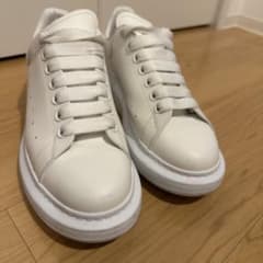 Alexander McQueen スニーカー ホワイトのサムネイル
