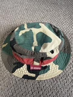 Stussy バケットハット カモフラージュ柄のサムネイル