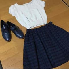 【期間限定値下げ】31sons de mode♡ トップスのサムネイル