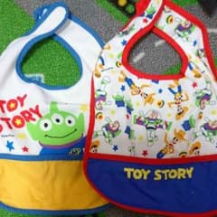 トイストーリー食事エプロンのサムネイル