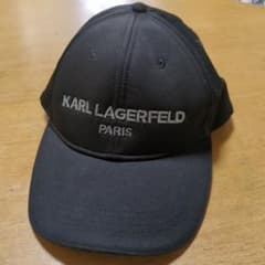 KARL LAGERFELD PARIS　 黒　キャップのサムネイル
