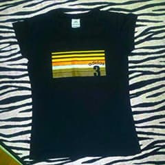 お値下げ600円⇛500円(*^^*)♡adidas♡Tシャツ♡のサムネイル