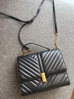 BOSS 黒いキルティングショルダーバッグのサムネイル